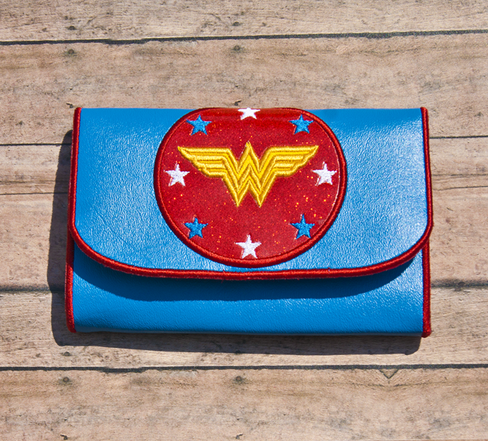 Amazon Warrior Symbol Tri-Fold Wallet