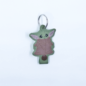 Green Alien Youngling Water Bottle Clip