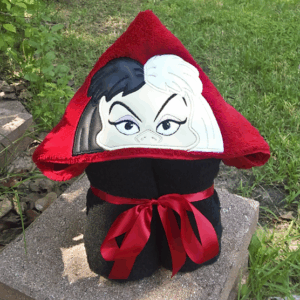 Cruel Villainess Hooded Towel