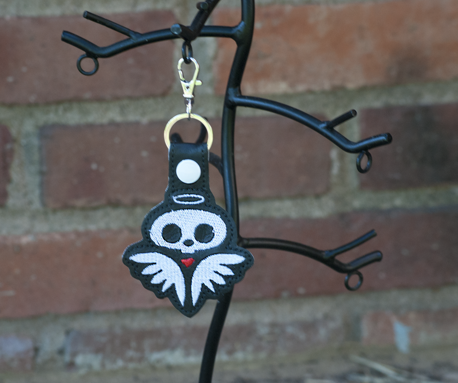 Skull Angel Keychain