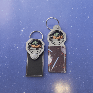 Green Alien w/Pod Lip Care Holder