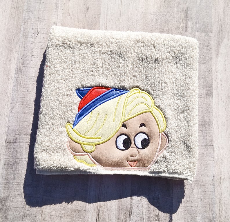 Elf Dentist Hooded Towel
