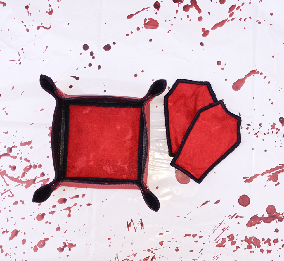 Applique Snap Tray w/ Coffin-shaped Make-up Remover Wipes