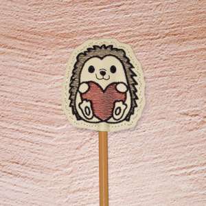 Hedgehog w/Heart Pencil Topper