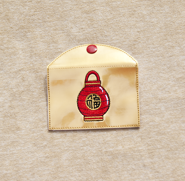 Lucky Lantern Snap Pouch
