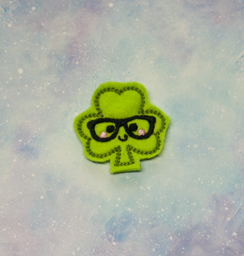 Kawaii Nerdy Shamrock Feltie