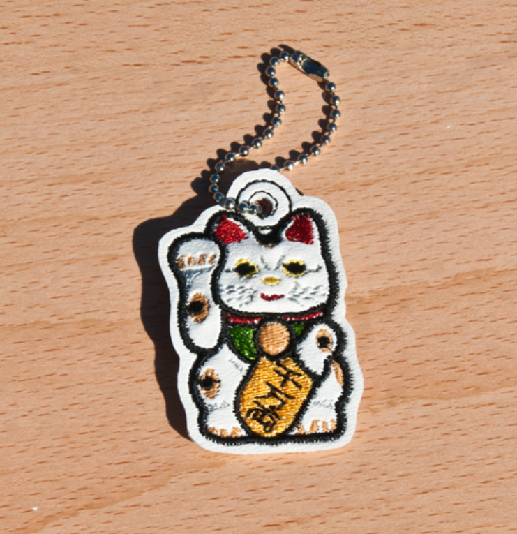 Lucky Cat Dangle