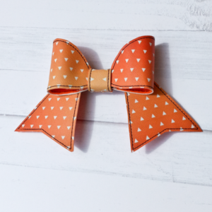 Urokomon Scale Pattern Cheer Bow