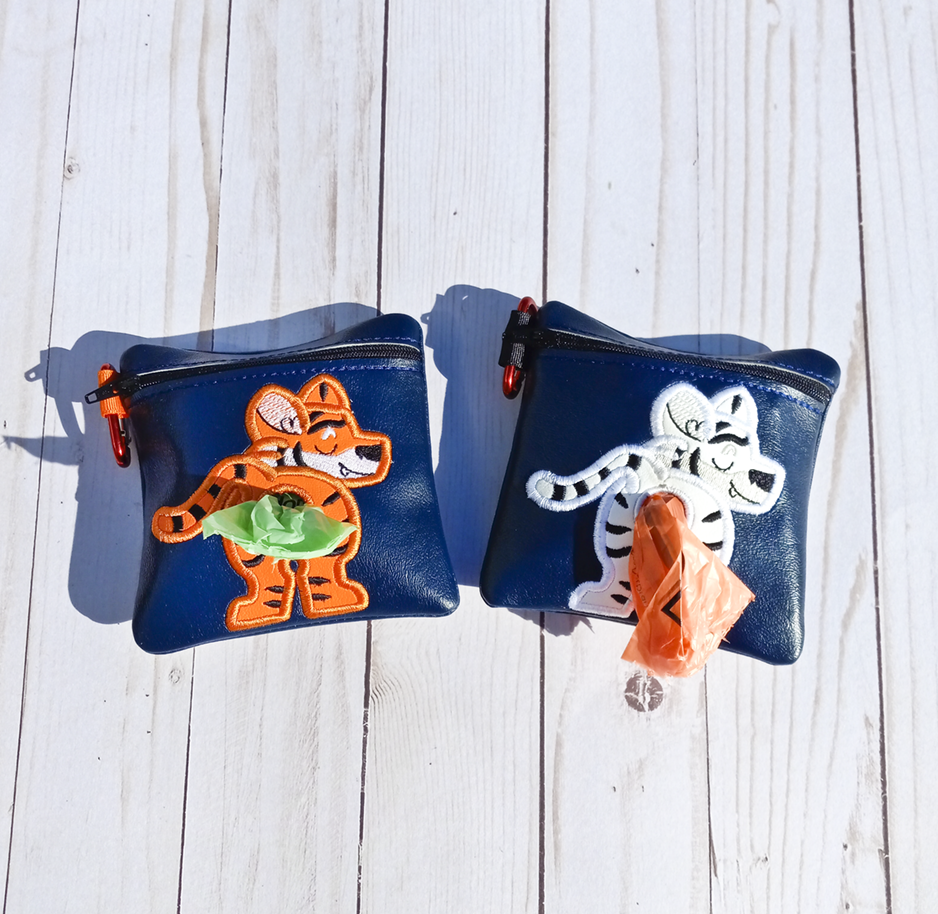 Tiger Bum Doggy Doo Bag Holder