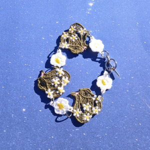 Floral Lace Snake Bracelet