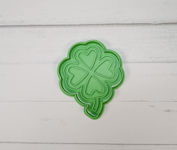 Shamrock Cookie Cutter & Stamp