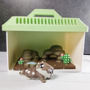 Cute Bearded Dragon & Carrier Playset