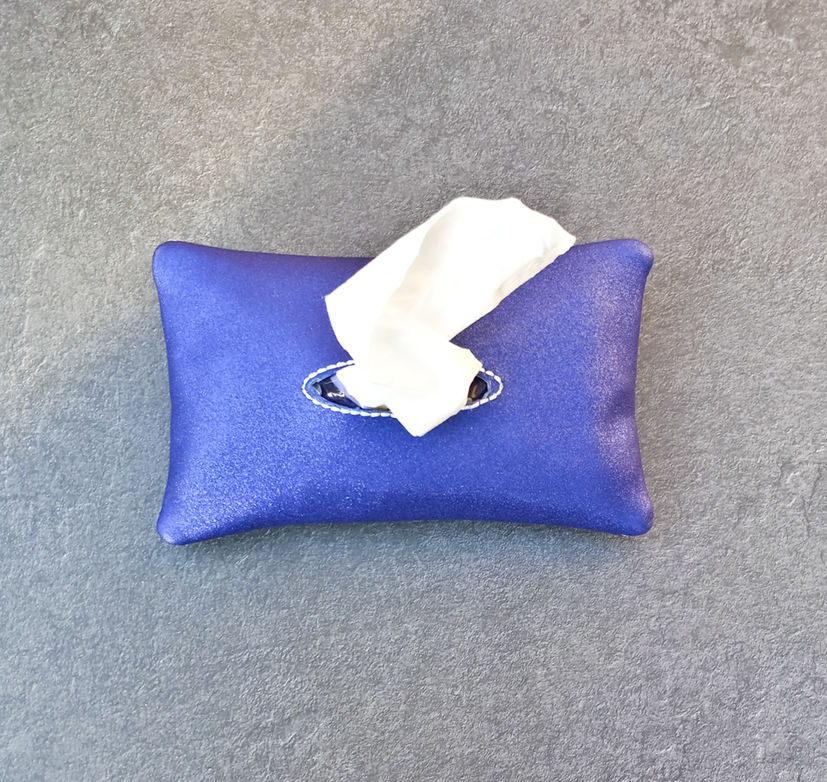 Custom Tissue Holder